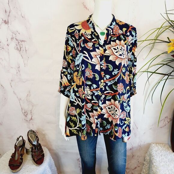 MaxSport BCBGMAXAZRIA snap button front top - Picture 1 of 7